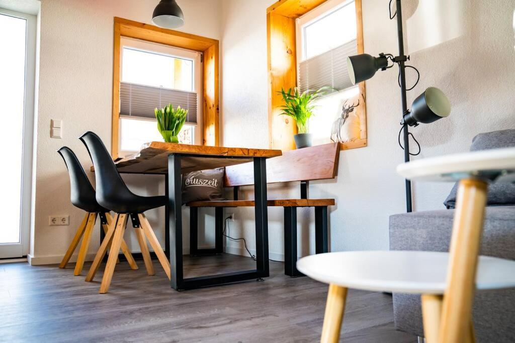 Sonnenbühl Neu Renoviertes Ferienhaus/Wohnunng Kleine Auszeit מראה חיצוני תמונה